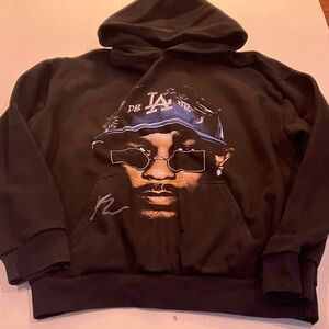 Black Graphic Hoodie Kendrick Lamar with LA hat